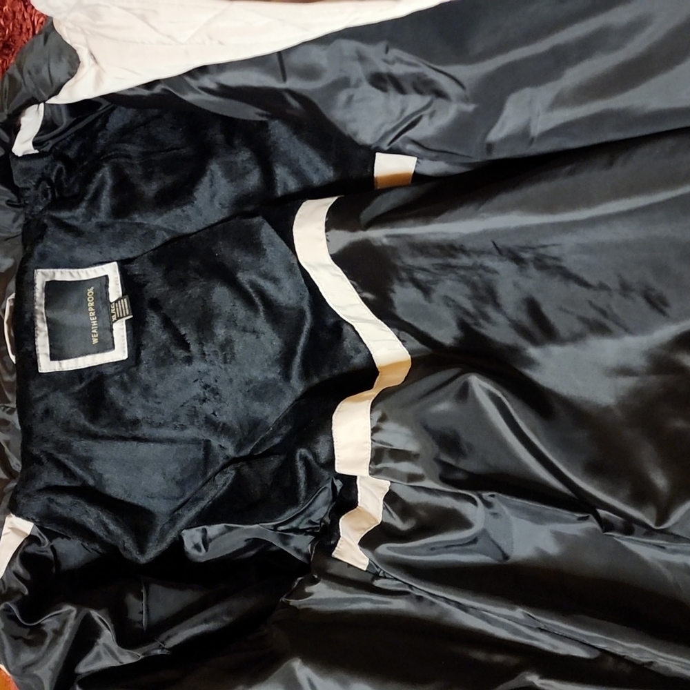 Jacket - Picture 5 of 5